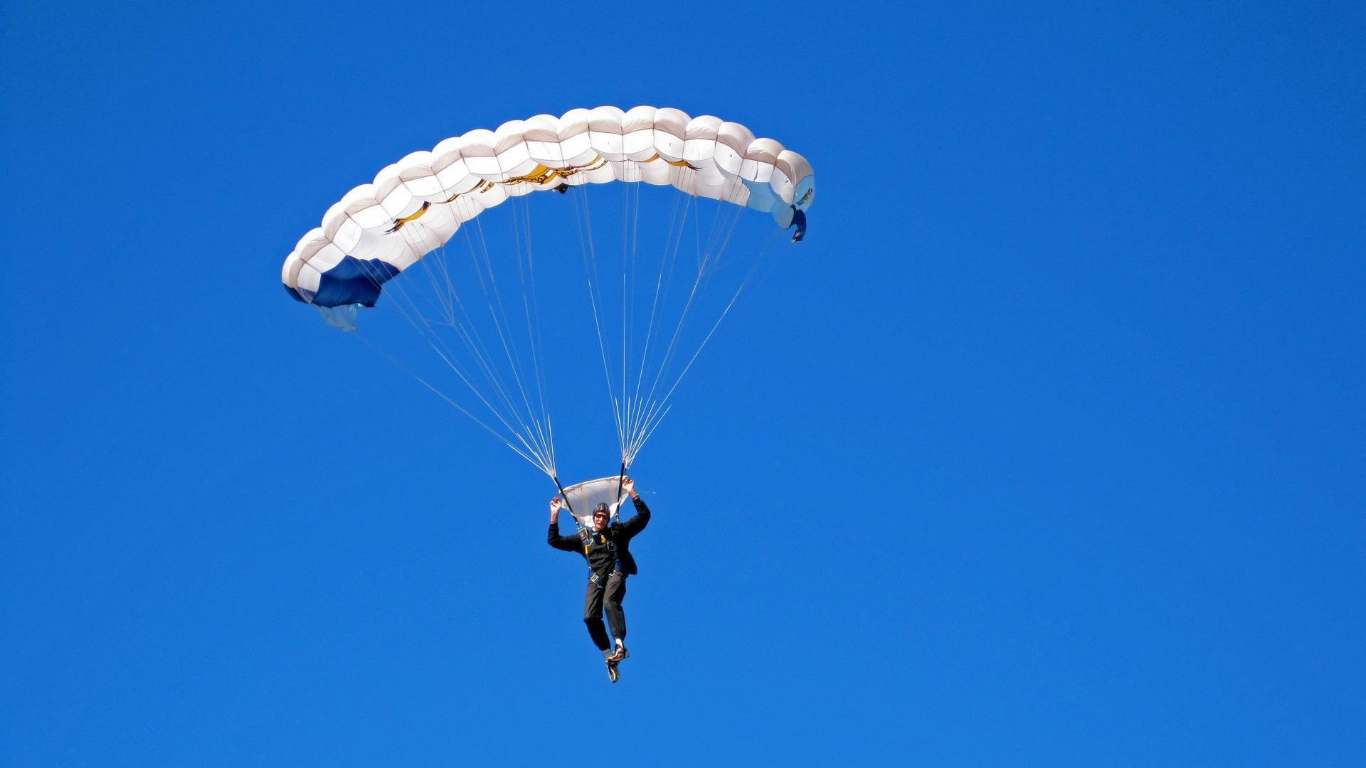 _潮流运动搭配：时尚即运动_，时尚运动装